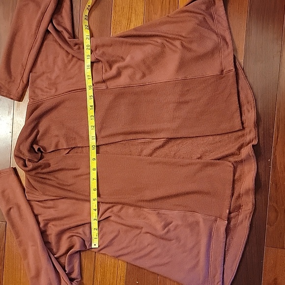Athleta Nirvana Wear Two Ways Cardigan Wrap - Maple Red - XS - Picture 7 of 11